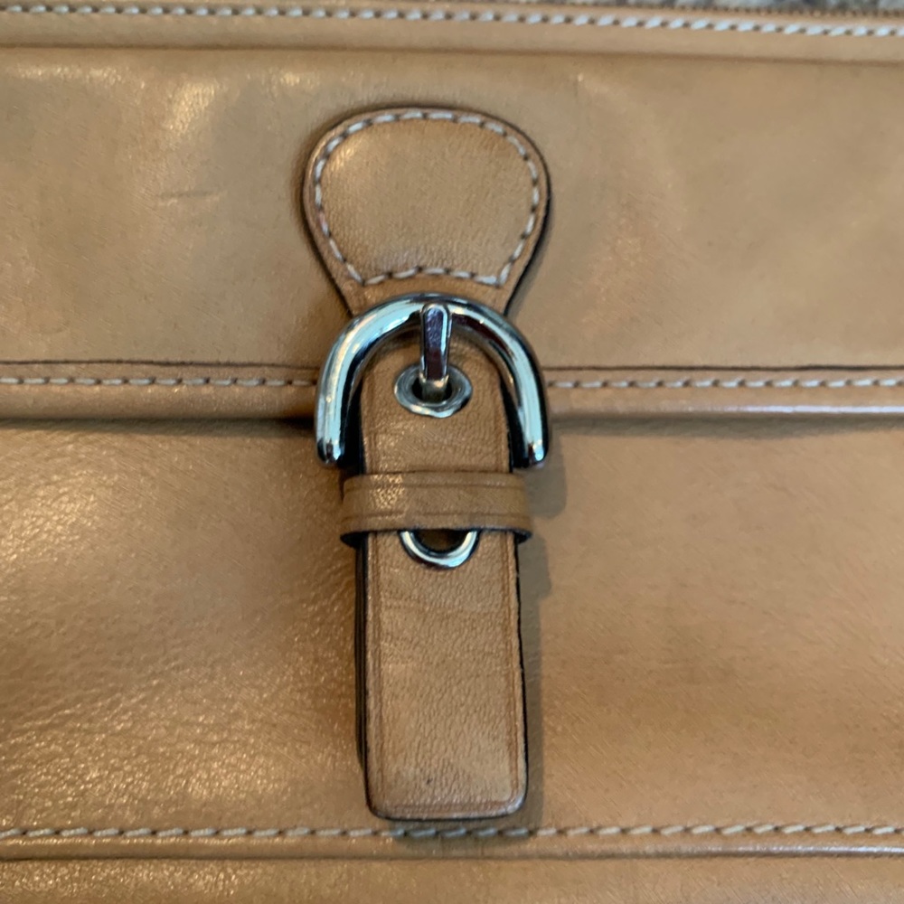 Authentic Coach Wristlet - Picture 4 of 8
